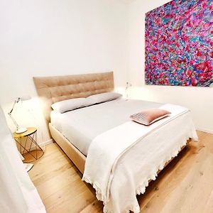 Apartment Suite - Charlize - In The Heart Of Milan